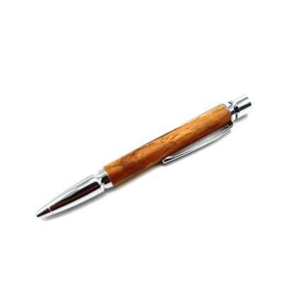 Innovator-Hickory-Wood-with-Chrome-Finish